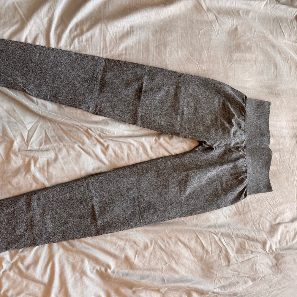 NVGTN Gray Seamless Leggings